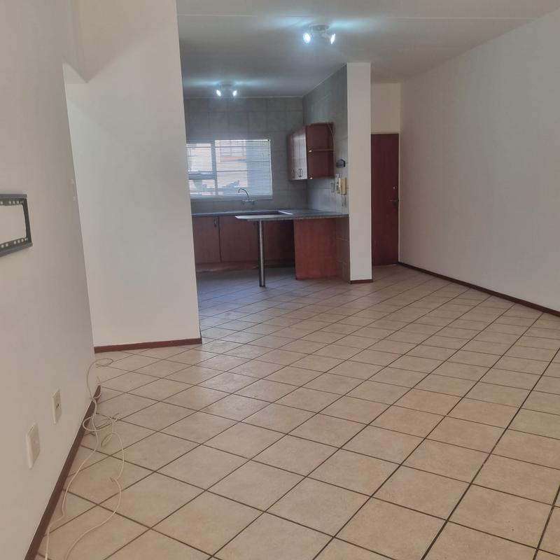 2 Bedroom Property for Sale in Sunninghill Gauteng