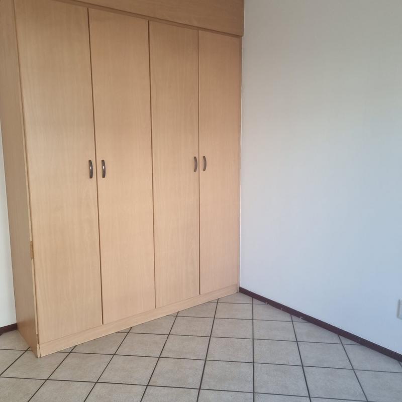 2 Bedroom Property for Sale in Sunninghill Gauteng