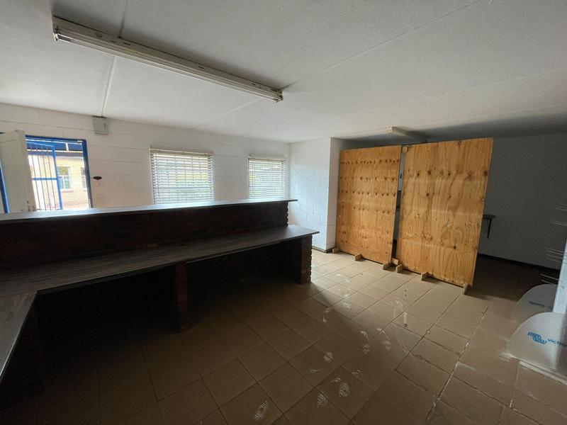 To Let Commercial Property for Rent in Hennopspark Gauteng