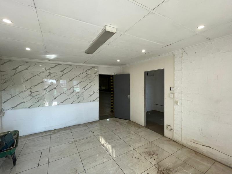 To Let Commercial Property for Rent in Hennopspark Gauteng