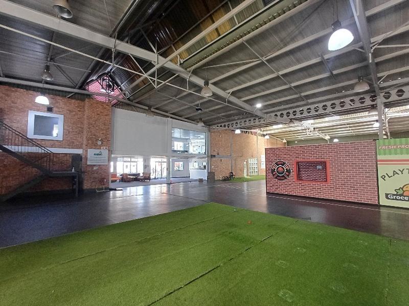 To Let Commercial Property for Rent in Rooihuiskraal Gauteng