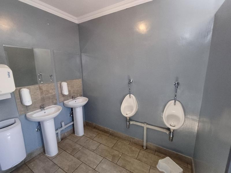 To Let Commercial Property for Rent in Rooihuiskraal Gauteng