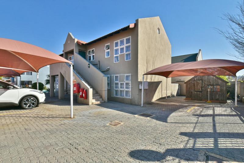 2 Bedroom Property for Sale in New Redruth Gauteng