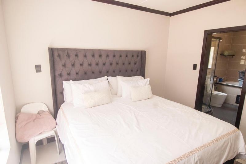 4 Bedroom Property for Sale in Carlswald Gauteng