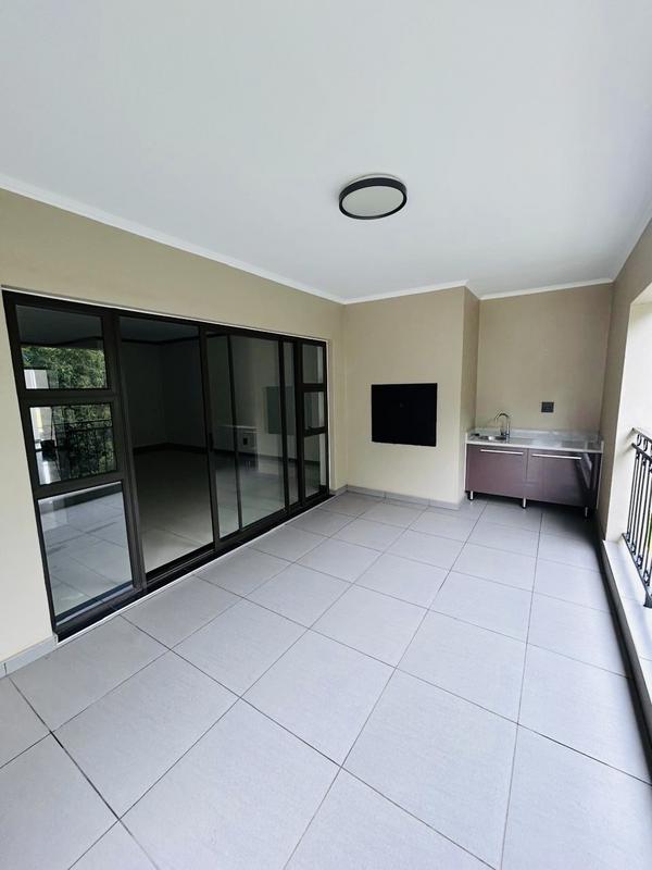 3 Bedroom Property for Sale in Carlswald Gauteng