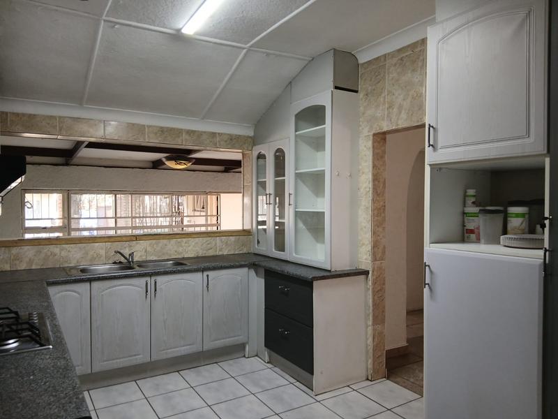 3 Bedroom Property for Sale in Rustivia Gauteng