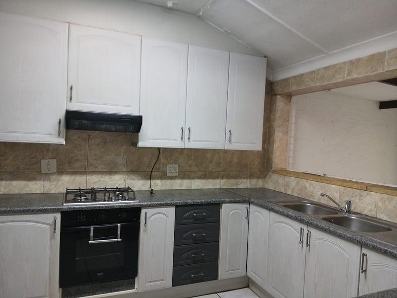 3 Bedroom Property for Sale in Rustivia Gauteng