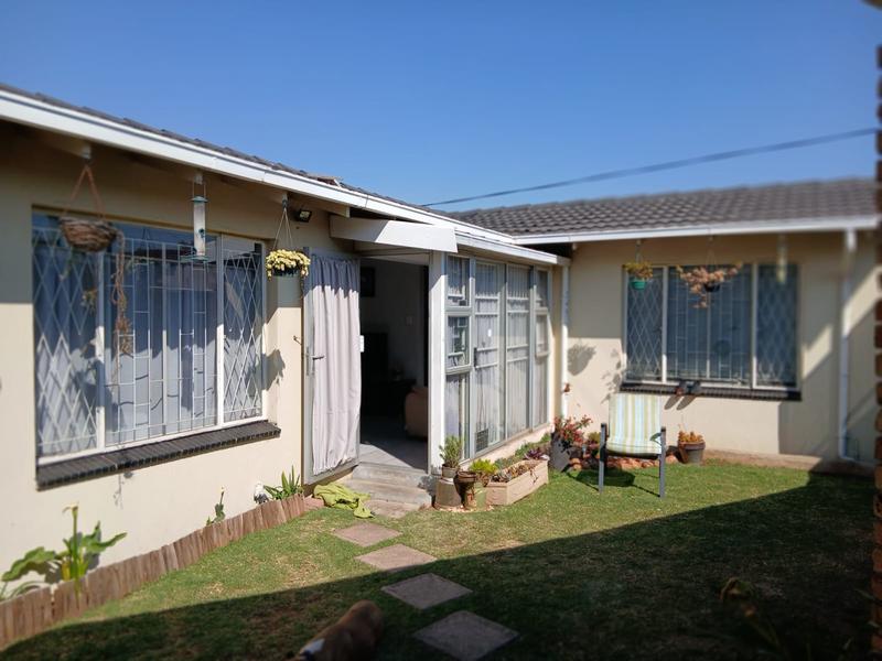 3 Bedroom Property for Sale in Rustivia Gauteng