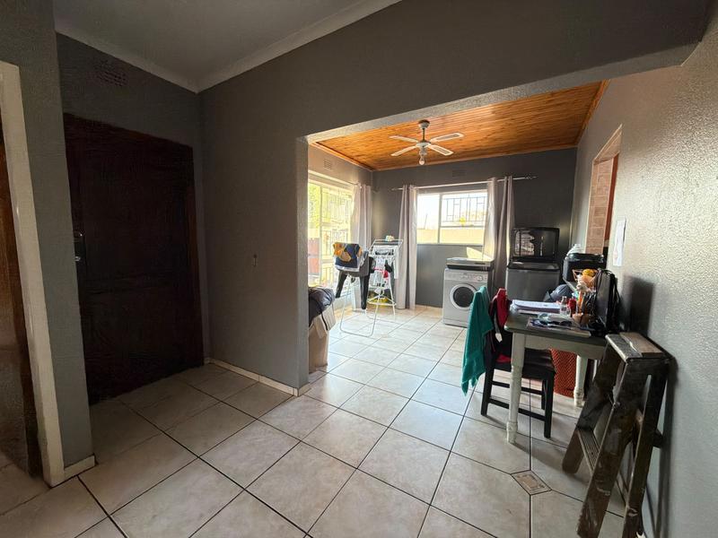 To Let 3 Bedroom Property for Rent in Sunward Park Gauteng