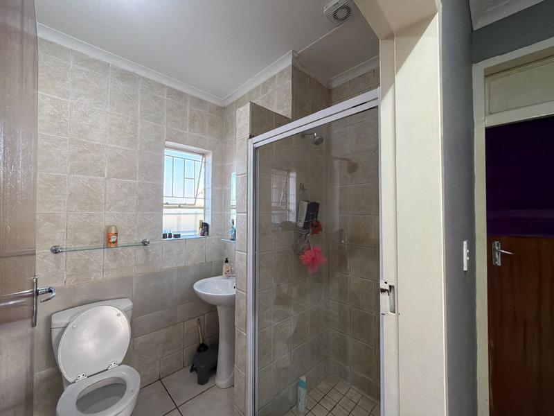 To Let 3 Bedroom Property for Rent in Sunward Park Gauteng