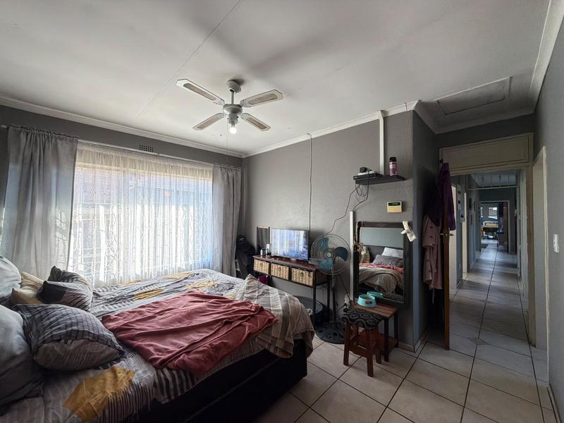To Let 3 Bedroom Property for Rent in Sunward Park Gauteng