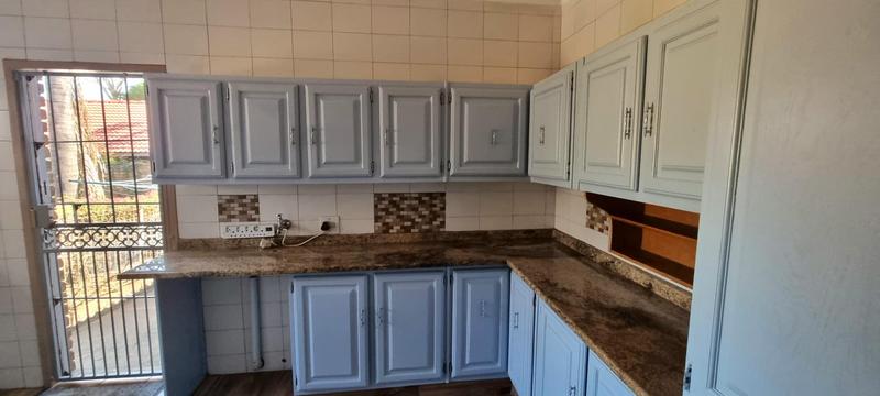 4 Bedroom Property for Sale in Wierda Park Gauteng