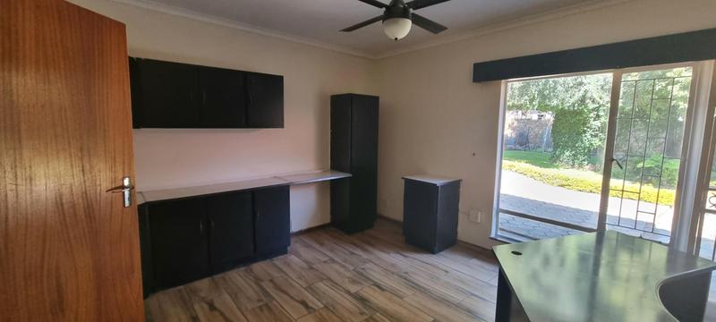 4 Bedroom Property for Sale in Wierda Park Gauteng