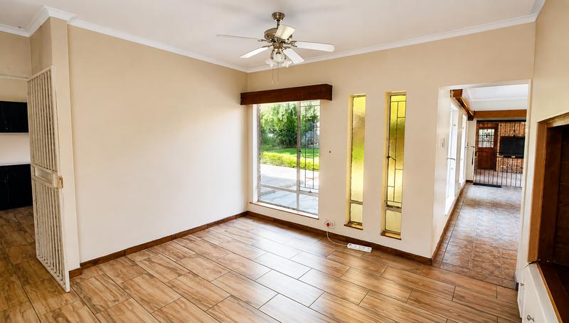 4 Bedroom Property for Sale in Wierda Park Gauteng