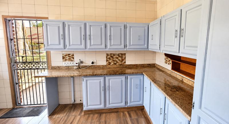 4 Bedroom Property for Sale in Wierda Park Gauteng