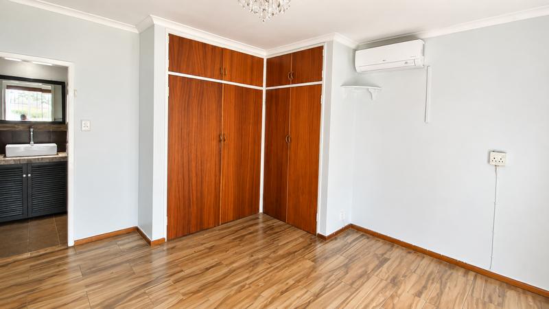 4 Bedroom Property for Sale in Wierda Park Gauteng