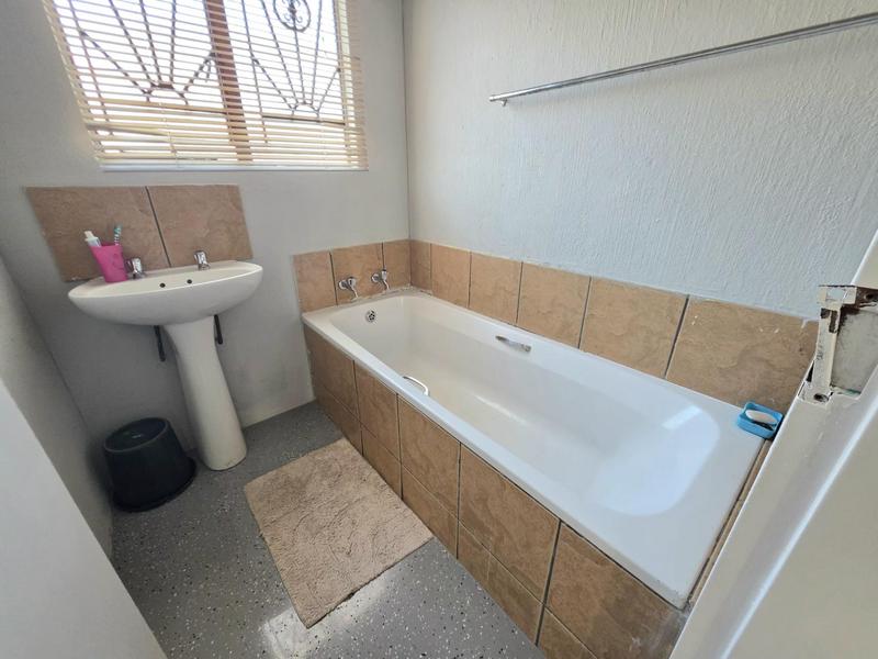 3 Bedroom Property for Sale in The Orchards Gauteng