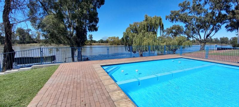 2 Bedroom Property for Sale in Riverspray Lifestyle Estate Gauteng