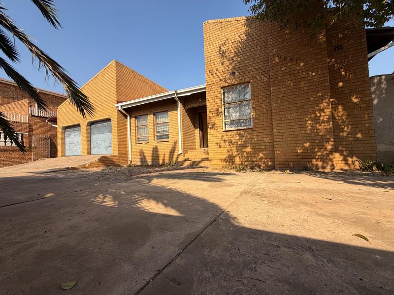 5 Bedroom Property for Sale in Mamelodi Gauteng