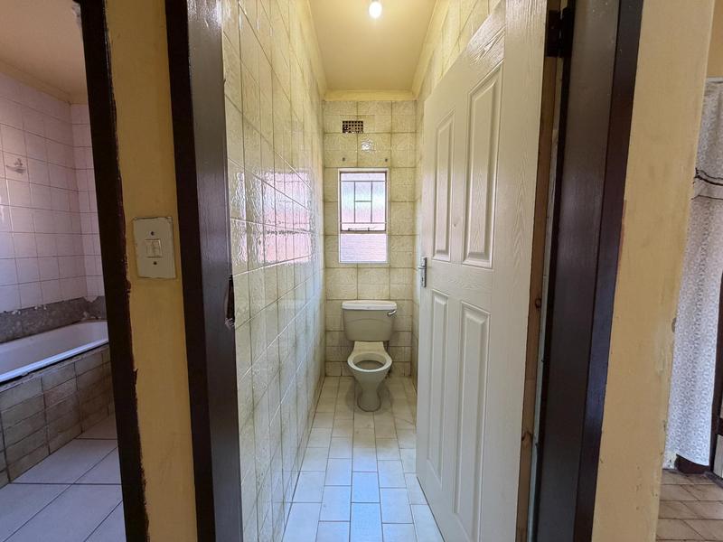 5 Bedroom Property for Sale in Mamelodi Gauteng