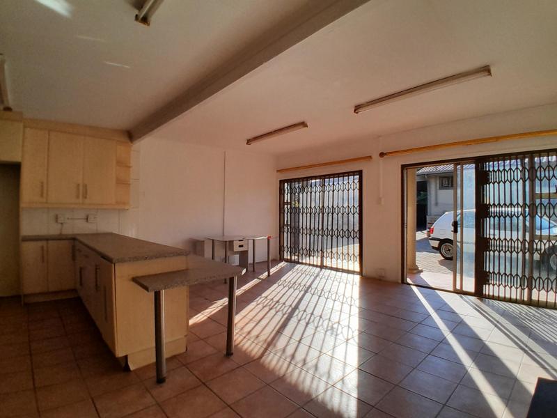 To Let 1 Bedroom Property for Rent in Valhalla Gauteng