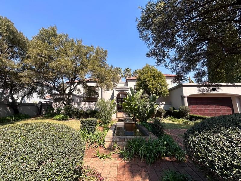 To Let 4 Bedroom Property for Rent in Silver Lakes Golf Estate Gauteng