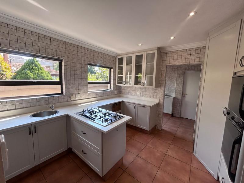 To Let 4 Bedroom Property for Rent in Silver Lakes Golf Estate Gauteng