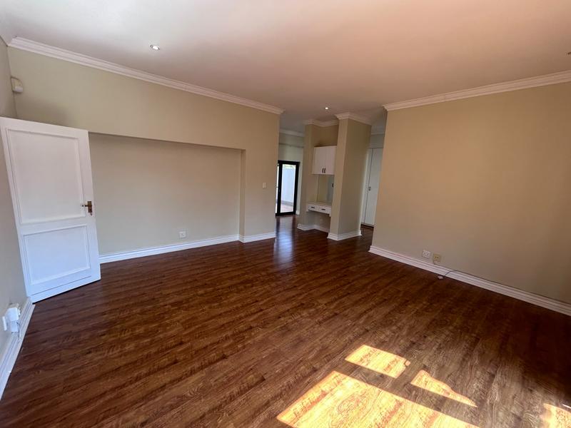 To Let 4 Bedroom Property for Rent in Silver Lakes Golf Estate Gauteng