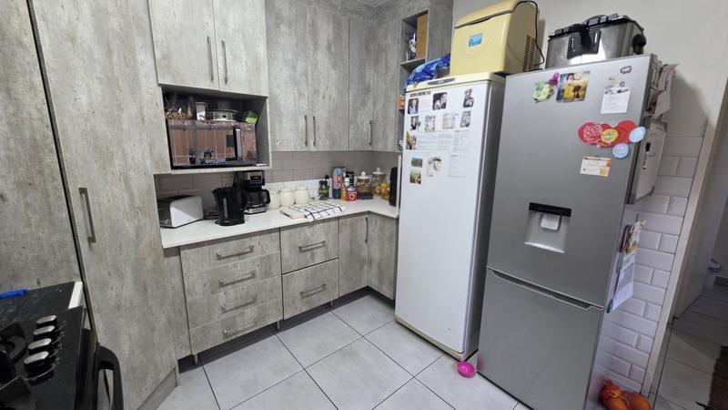 4 Bedroom Property for Sale in Wonderboom Gauteng
