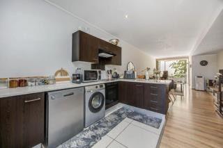 To Let 2 Bedroom Property for Rent in Sandton Central Gauteng