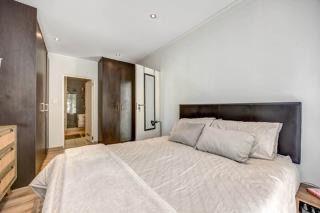 2 Bedroom Property for Sale in Sandton Central Gauteng