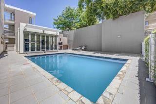 2 Bedroom Property for Sale in Sandton Central Gauteng