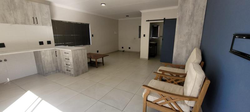 3 Bedroom Property for Sale in Mulbarton Gauteng