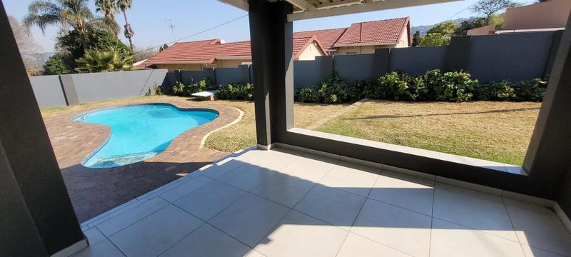3 Bedroom Property for Sale in Mulbarton Gauteng