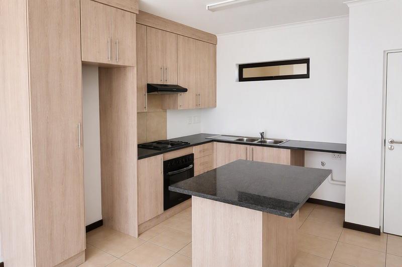 To Let 2 Bedroom Property for Rent in Ruimsig Gauteng