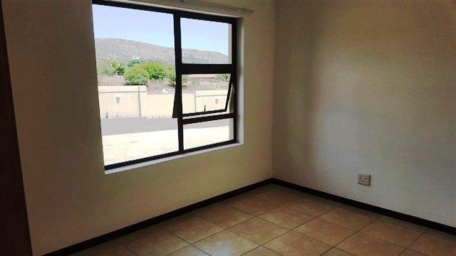 To Let 2 Bedroom Property for Rent in Ruimsig Gauteng