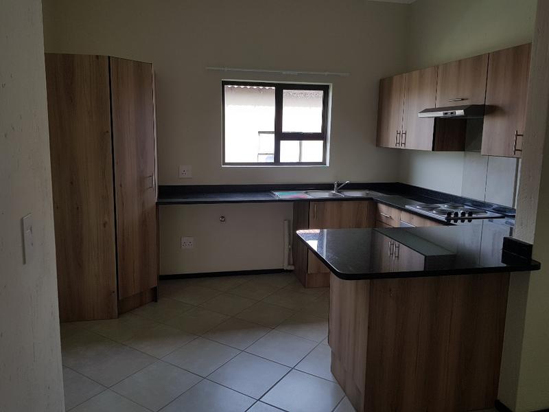 2 Bedroom Property for Sale in Goedeburg Gauteng