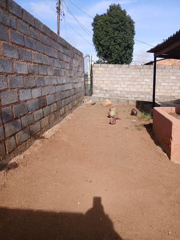 6 Bedroom Property for Sale in Dube Gauteng