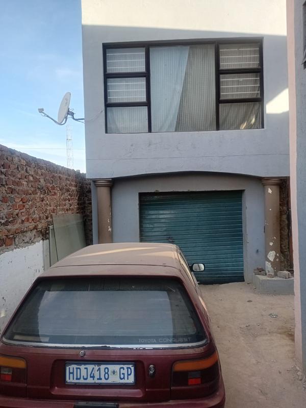 2 Bedroom Property for Sale in Olievenhoutbosch Gauteng