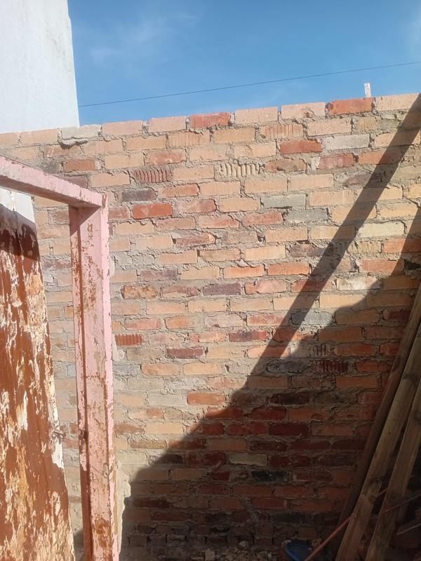 2 Bedroom Property for Sale in Olievenhoutbosch Gauteng