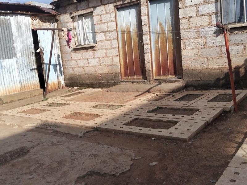 2 Bedroom Property for Sale in Tembisa Gauteng