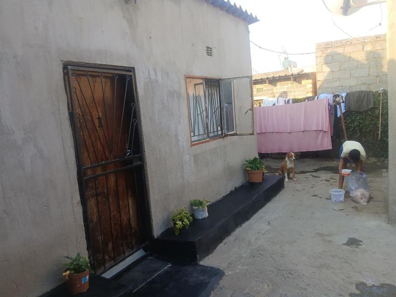 9 Bedroom Property for Sale in Kaalfontein Gauteng
