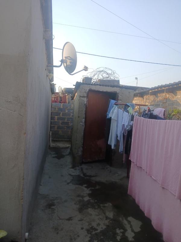 9 Bedroom Property for Sale in Kaalfontein Gauteng