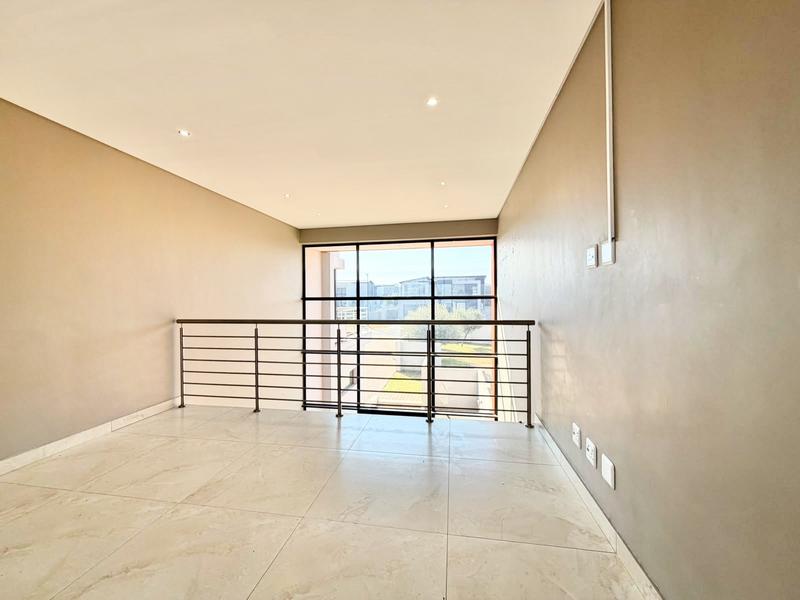 5 Bedroom Property for Sale in Midstream Ridge Gauteng