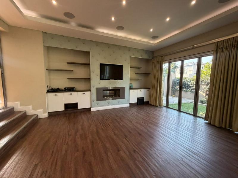 4 Bedroom Property for Sale in Blue Valley Golf Estate Gauteng