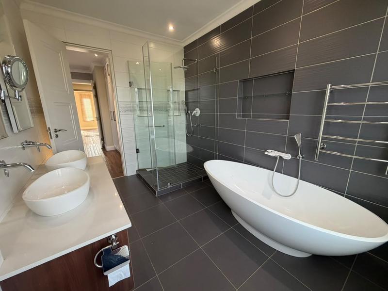 4 Bedroom Property for Sale in Blue Valley Golf Estate Gauteng