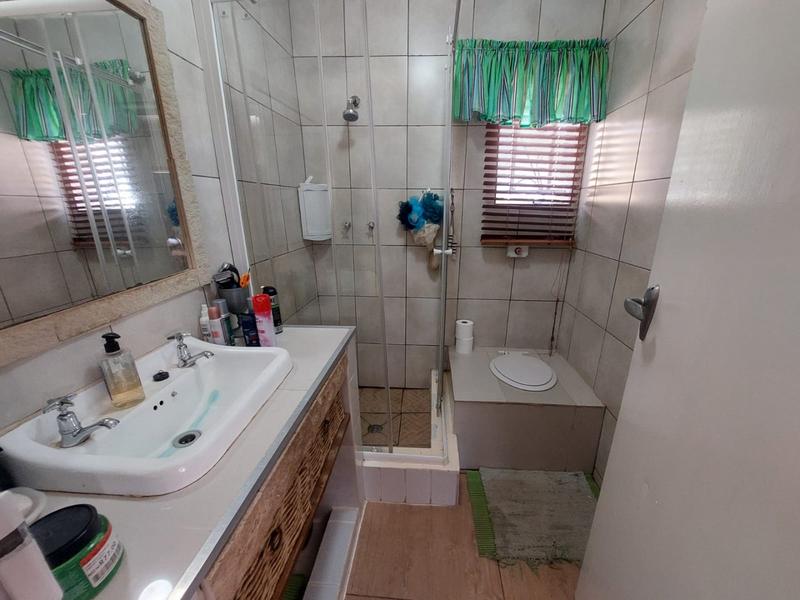 2 Bedroom Property for Sale in Hillside Gauteng