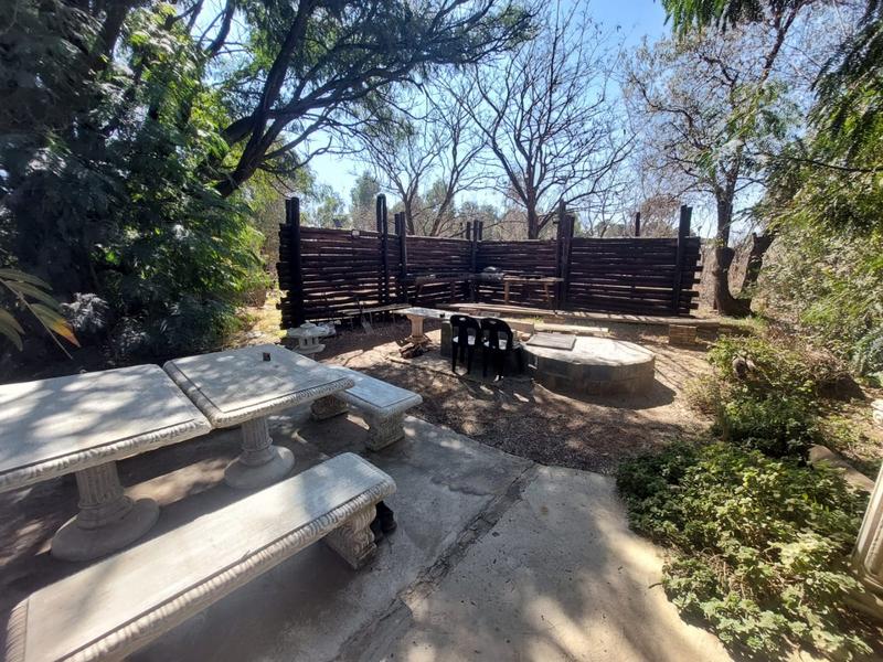 2 Bedroom Property for Sale in Hillside Gauteng
