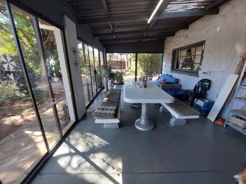2 Bedroom Property for Sale in Hillside Gauteng