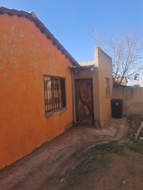 3 Bedroom Property for Sale in Duduza Gauteng